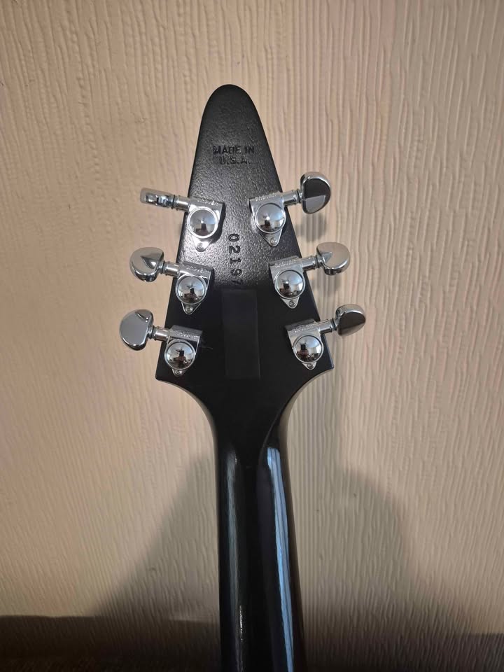 Back of the New Century Flying V headstock