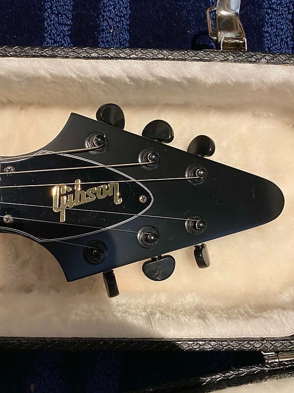 Front of the Gibson Flying V headstock