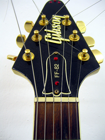 Second view of the Alpine White FF-82 Flying V