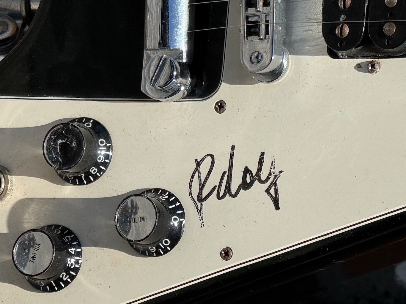 Additional listing photo of the 1993 Rudolf Schenker Flying V