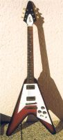 1967 -1969 Flying V (1st reissue - long headstock)