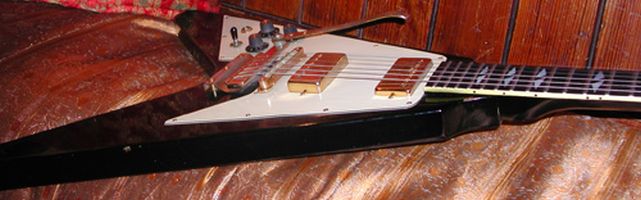 Ledt Handed FLying V